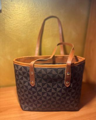 Borsa donna elegante stile luxury – capiente