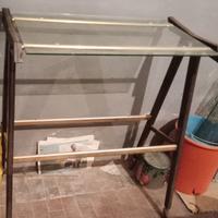 tavolo TV Vintage con rotelle 