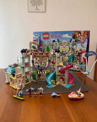 Lego friends resort