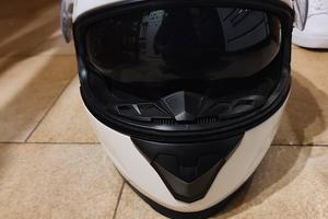 casco per moto 