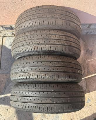 Pneumatici  Bridgestone Ecopia 175/60 r16 82H