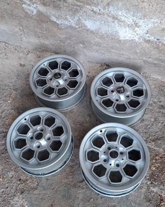 Momo cerchi 5x13 4x98 Fiat