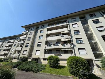 5 LOCALI A CUORGNÈ