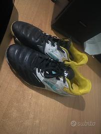 scarpe da calcio