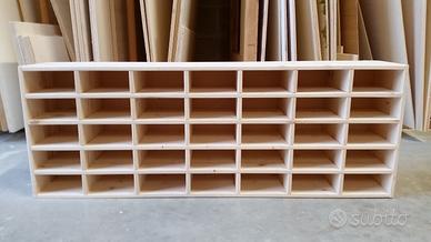 Bacheca orizzontale portaoggetti in legno di abete