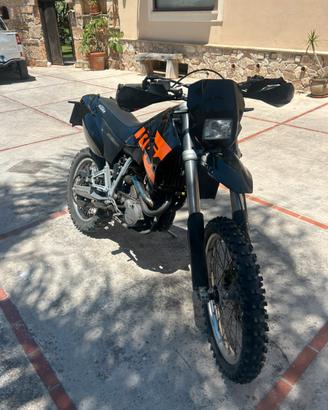 KTM 640