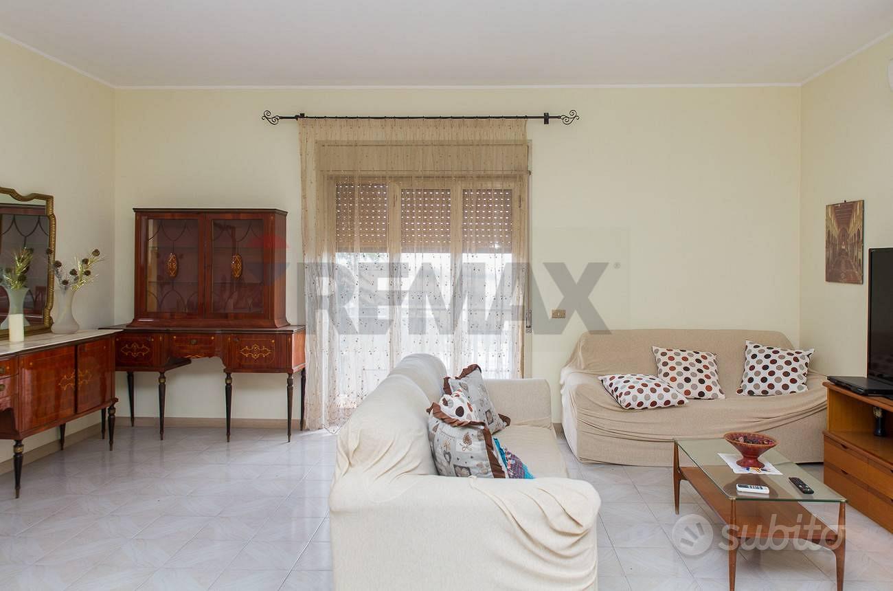 Apartment in Misterbianco, Serra Superiore, Lineri - Altro