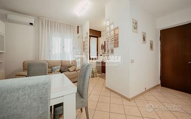 TRELOCALI RISTRUTTURATO CON CANTINA