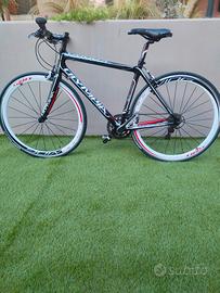 BICI DA CORSA IN CARBONIO 