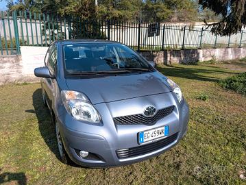 Toyota Yaris 1.0 5 porte Sol UNICO PROPRIETARIO TA