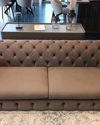 Divano Chesterfield moderno 3 posti in vera pelle