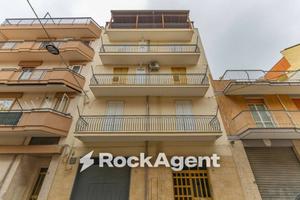 Appartamento di 132 m² con 4 locali a Gravina in P