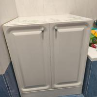 Mobiletto coprilavatrice