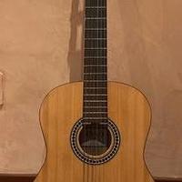 Chitarra Classica, Custodia rigida e 2 Leggii