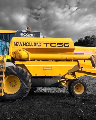 Mietitrebbia usata New Holland TC56 con barra