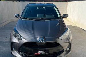 Toyota Yaris 1.5 Hybrid 5 porte Business