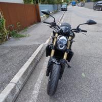  Benelli 752s