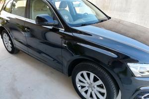 Audi Q5 quattro 2009  2.0TDI  170Cv