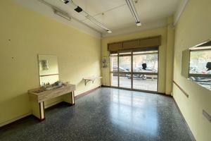 Quartiere somalia - locale commerciale