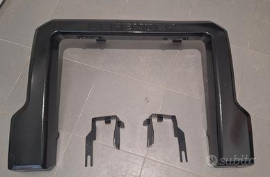A bar originale Land Rover Defender 