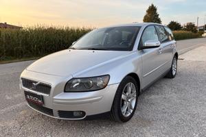 Volvo V50 2.4 D5 cat aut. Momentum