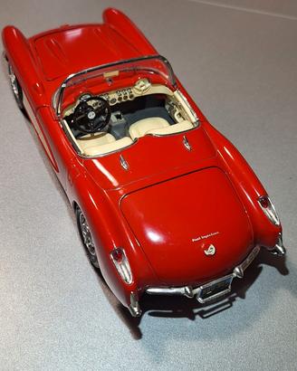Chevrolet Corvette 1957 Burago 1:18