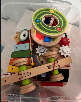 giocattoli in legno marca HAPE