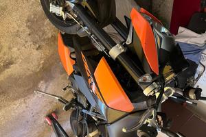 KTM DUKE 690 anno 2008 -50000 km