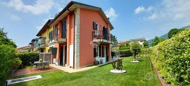 VILLA A SCHIERA A CAPRINO VERONESE