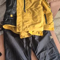 giacca e pantaloni e felpa giubbotto snowboard DC 