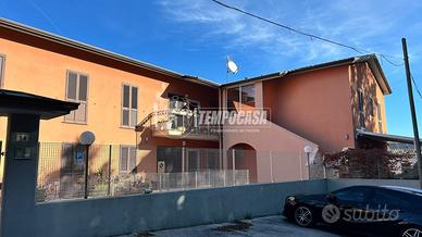 APPARTAMENTO CON INGRESSO INDIPENDENTE, GIARDINO,