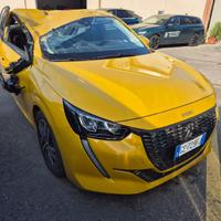 RICAMBI USATI AUTO PEUGEOT 208 Serie N.D. HN05 Ben