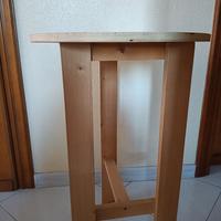 Tavolino in legno