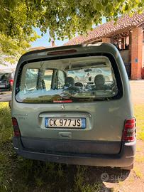 Peugeot ranch 2.0 hdi