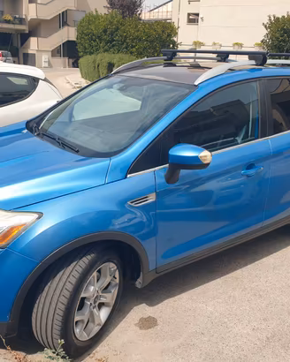 FORD KUGA 4wd Titanium
