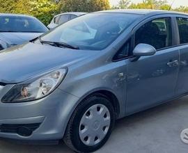 OPEL Corsa consumi ridotti DIESEl 1.3