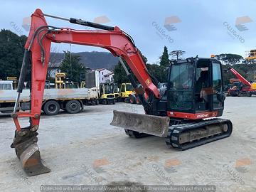 Mini escavatore kubota kx080
