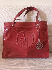 Borsa vernice shop rossa armani jeans