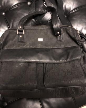 Splendida borsa ICEBERG