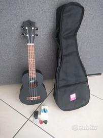 Ukulele BumbleBee + custodia e accordatore