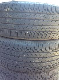 Gomme treni completi e non diverse marche e misure