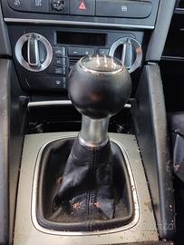 Leva cambio AUDI A3 SPORTBACK 1968cc TDI del 2008