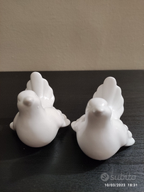 Coppia di colombine in porcellana