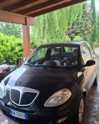 lancia y momo designe benzina 16v