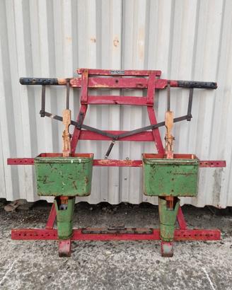 Seminatrice manuale a 2 file