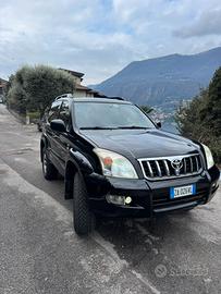 TOYOTA Land Cruiser D-4D