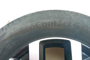 Pneumatici 215/65 R17 99H