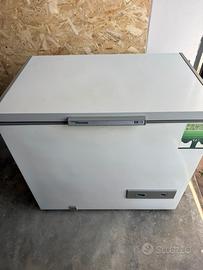 Freezer a pozzetto Phonola
