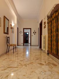 Ampio ed elegante appartamento a Taranto