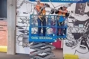 Piattaforma elettrica verticale